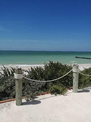 Apartamento 4 El Paraiso De Capitan Fernando Apartment Chelem Ngoại thất bức ảnh